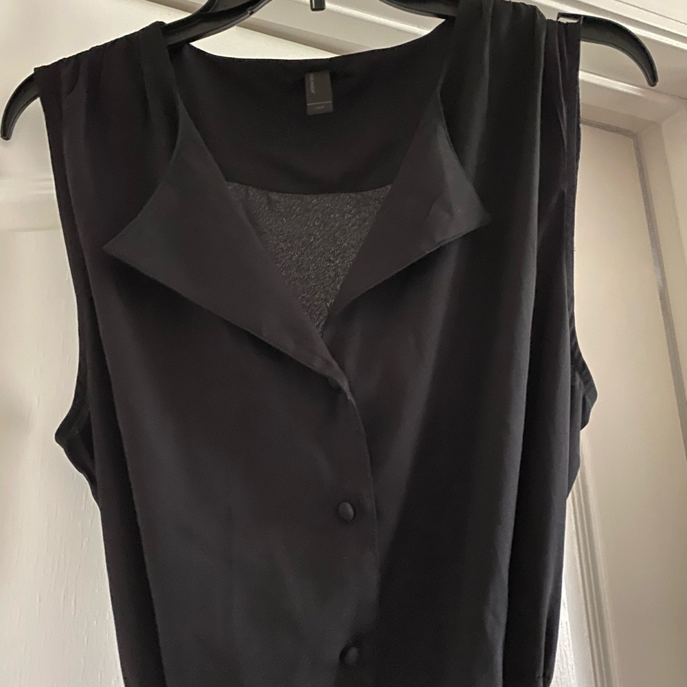Elegant Black Sleeveless Dress